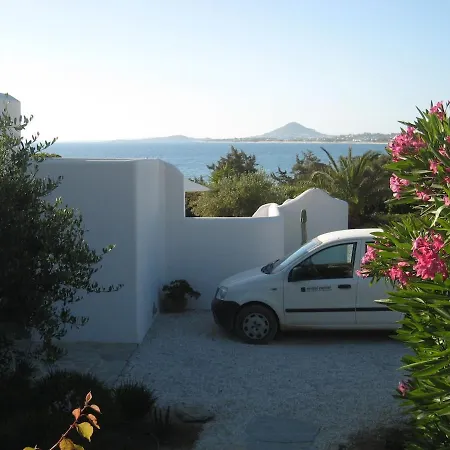 فيلة Naxos Beachvilla *