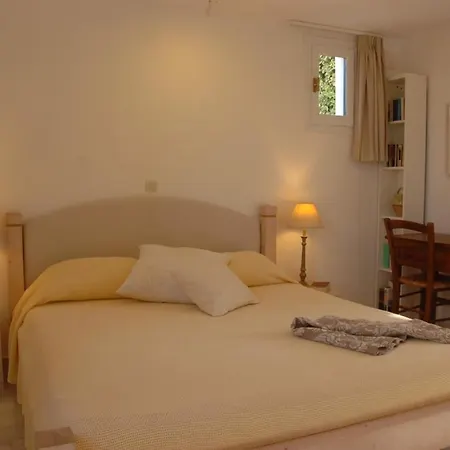 Naxos Beachvilla فيلة