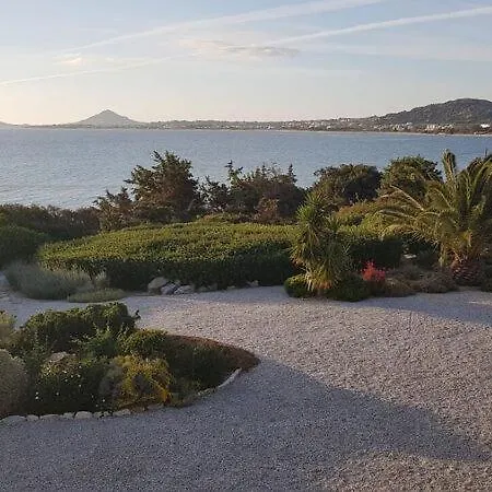 Villa Naxos Beachvilla *