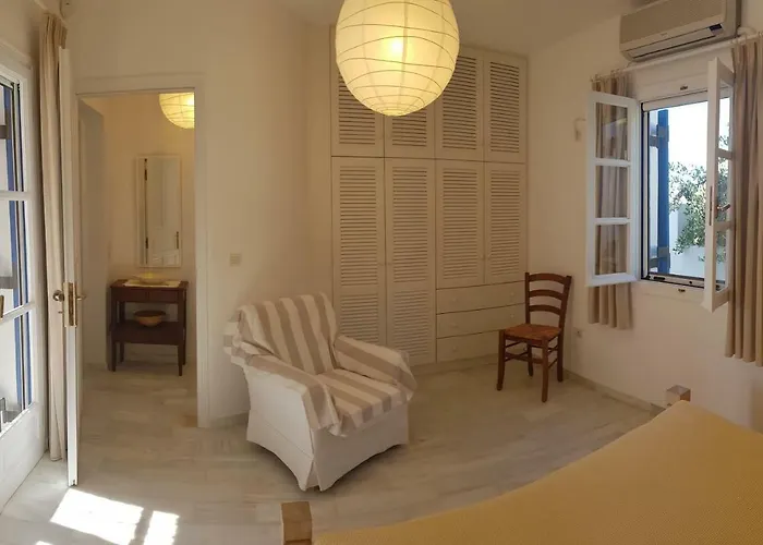 Villa Naxos Beachvilla *